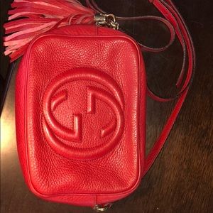 Authentic Gucci Soho Disco Red. Well-Used.